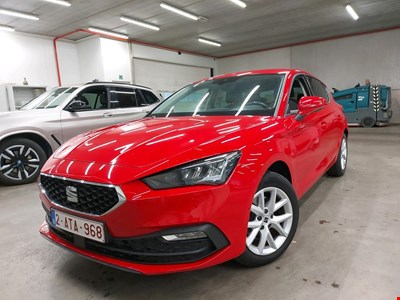 Seat Leon SEA LEON 10 TSI 110PK Move With Climatic & Navigation & Cruise Control & Park Sensors Front & Rear & Towing Hook PETROL