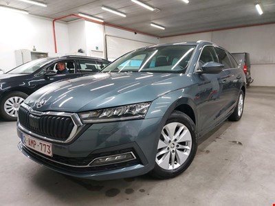 Skoda Octavia SKO OCTAVIA COMBI CRTDI 150PK DSG7 Ambition & Corporate Pack & Removable Trailer Hook