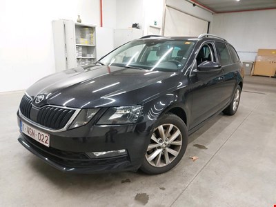 Skoda Octavia combi SKO OCTAVIA COMBI TSI ACT 150PK Ambition Pack Comfort With Heated Seats & Look & Safety & Lane Assist & PDC Front & Rear PETROL