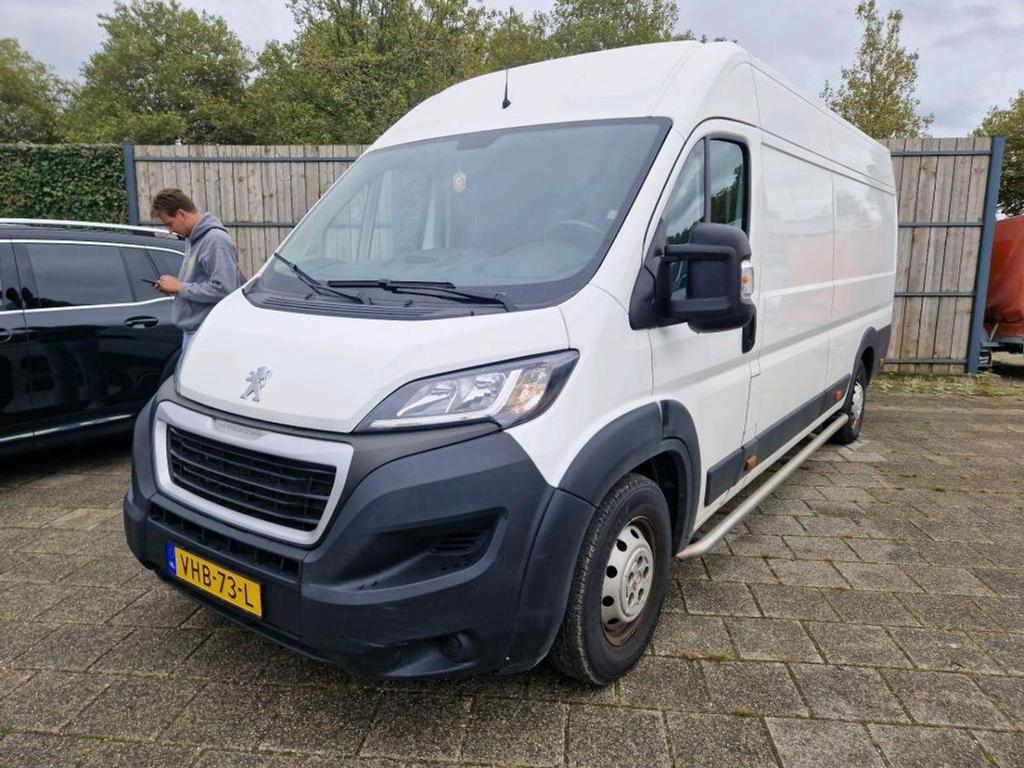 PEUGEOT BOXER 435 2.2 BlueHDi 140 L4H2 Zwaar Premium