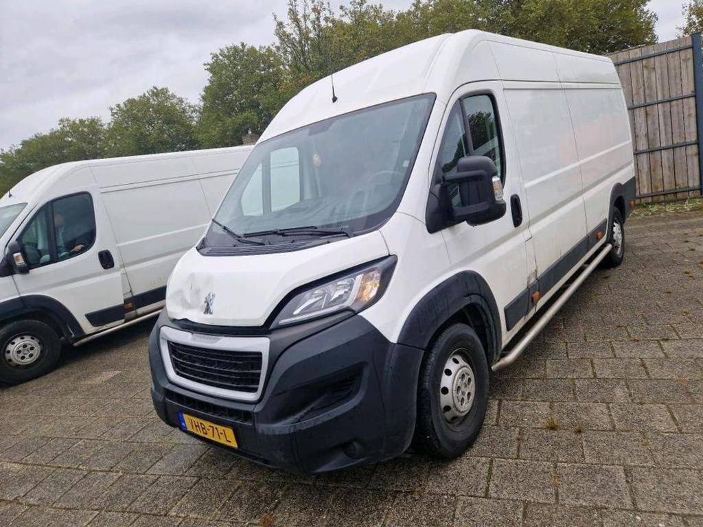 PEUGEOT BOXER 435 2.2 BlueHDi 140 L4H2 Zwaar Premium