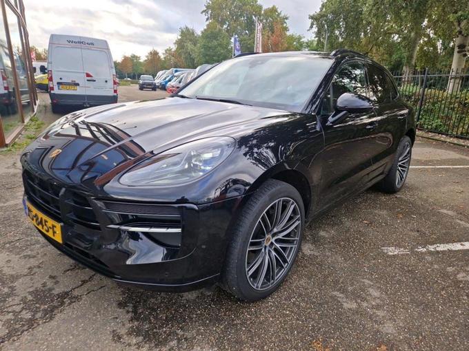 PORSCHE Macan 2.0