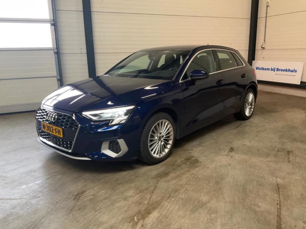 Audi A3 Sportback 30 TFSI Adv edition