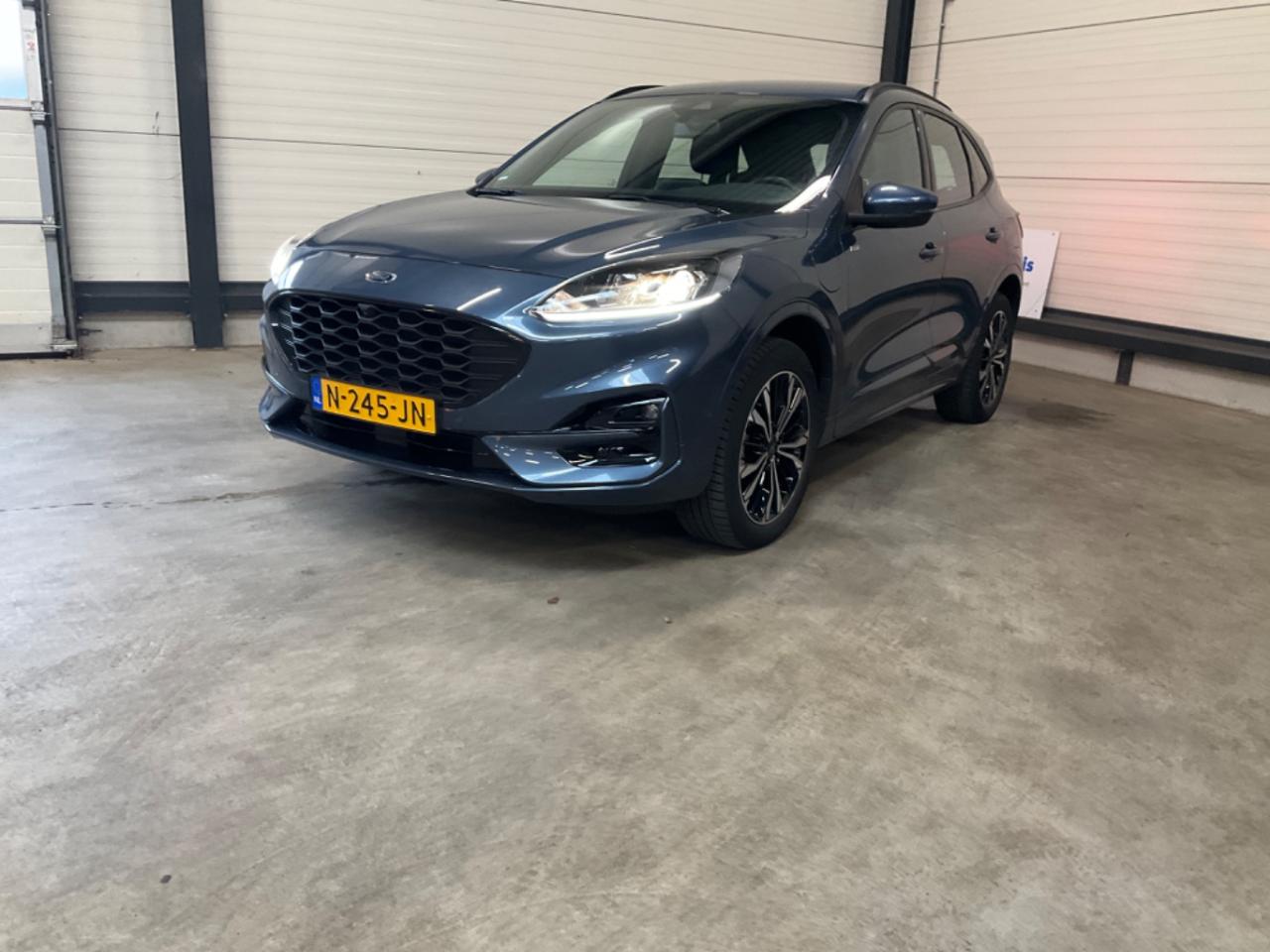 Ford Kuga 2.5 PHEV ST-Line