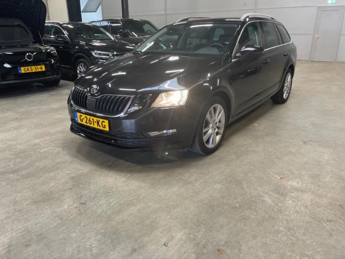 Skoda Octavia combi 1.6 TDI Clever Ed.