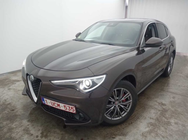 Alfa Romeo Stelvio 2.2 D 150 Super 5d