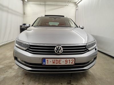 Volkswagen Passat Variant 1.6 TDI Highline Business DSG-7 5d