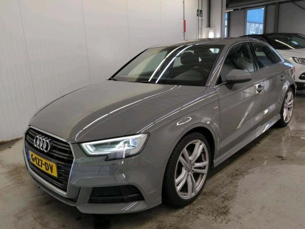 Audi A3 Limousine 30 TFSI Sp.SL.E