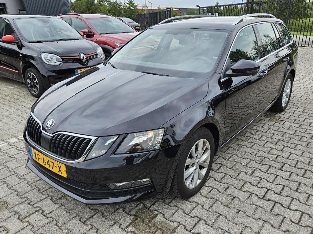 SKODA Octavia Combi 1.0 TSI Ambition Business