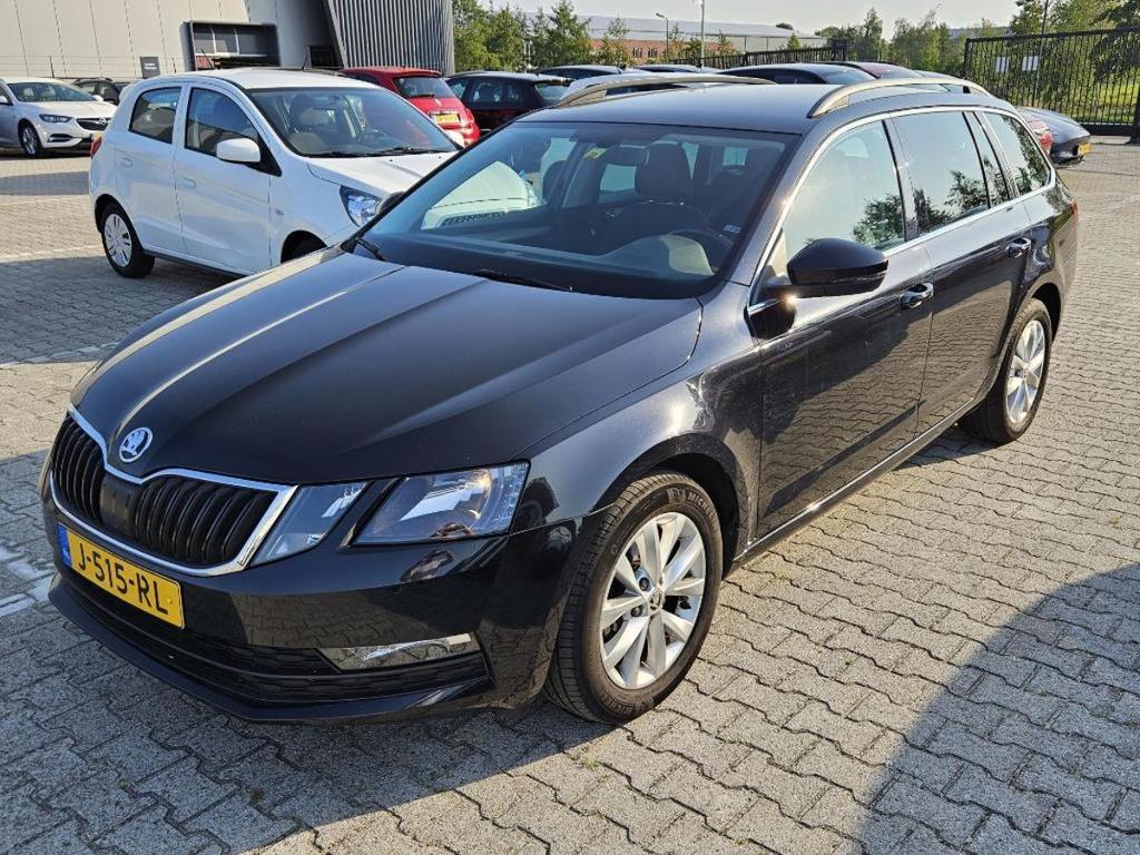 SKODA Octavia Combi 1.5 TSI 150pk Business Edition DSG