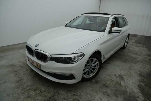 BMW 5 Reeks Touring 520d (120 kW) LED Leather Navi Pan. Sunroof 6v 5pl