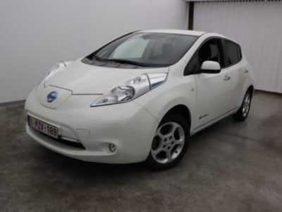 Nissan Leaf acenta 30kWh 5d