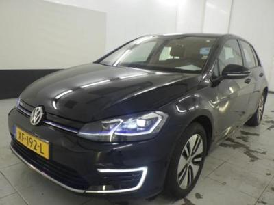 VOLKSWAGEN e-Golf e-Golf