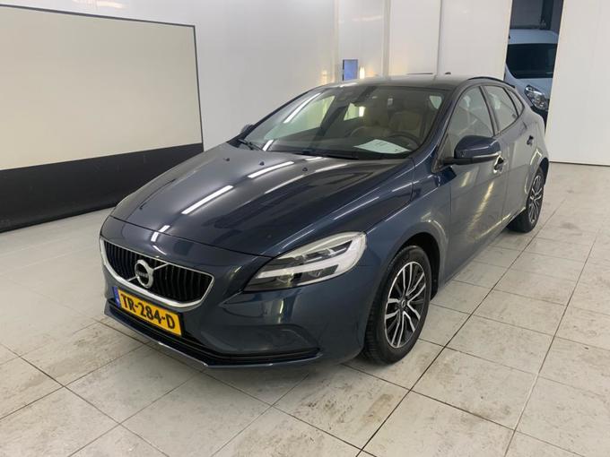 Volvo V40 1.5 T3 152PK Geartronic Edition+