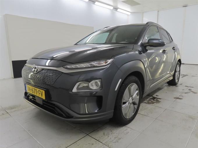 HYUNDAI Kona EV Premium 64 kWh