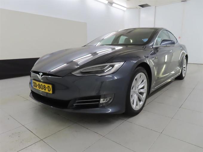 Tesla MODEL S 75D Base