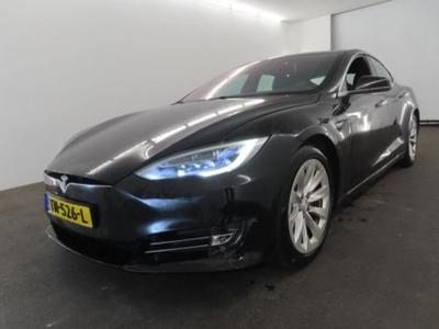 Tesla Model S 75D Base