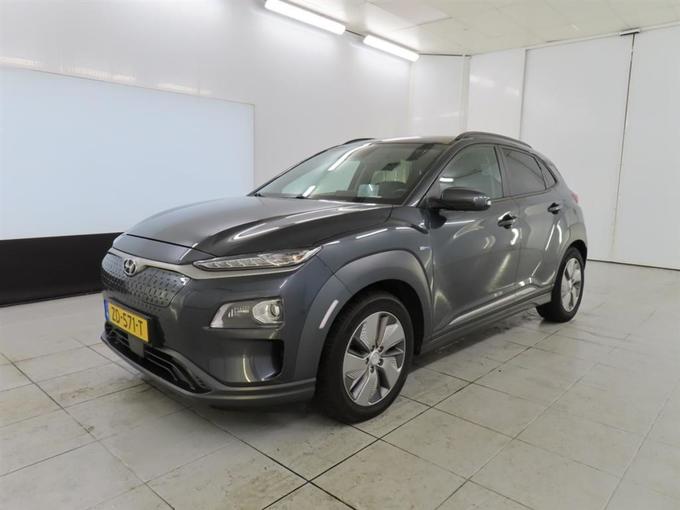 Hyundai Kona EV Premium 64 kWh