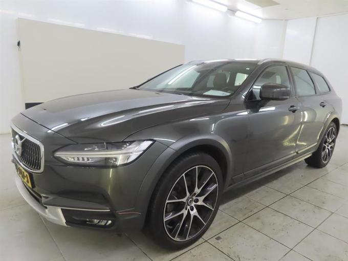 VOLVO V90 Cross Country 2.0 D4 AWD Pro