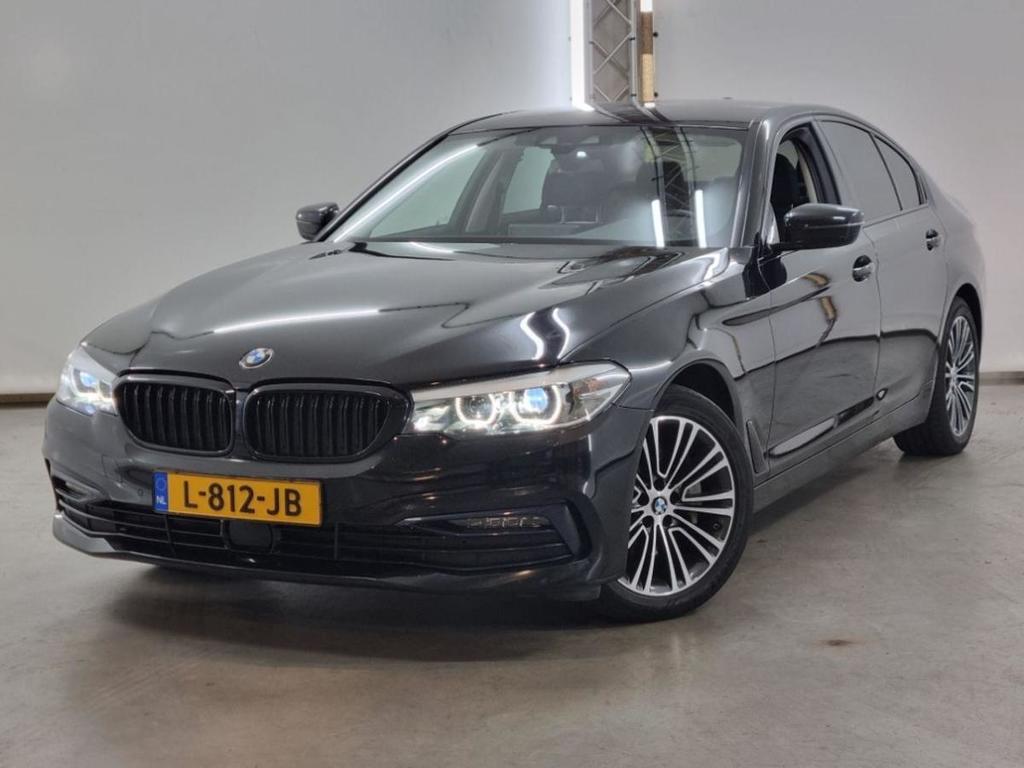 BMW 5-serie 530i xD High Exe