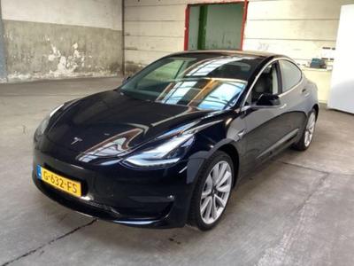 Tesla Model 3 Standard RWD Plus 60 kWh