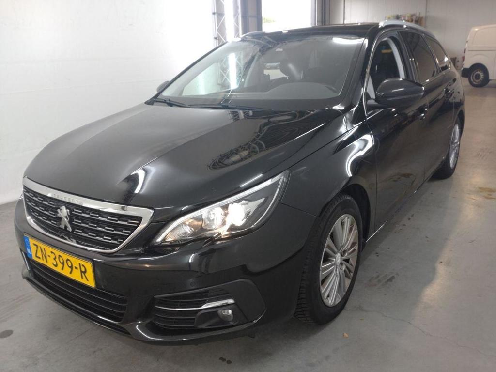 PEUGEOT 308 SW 1.2 PureTech Blue Lease Premium