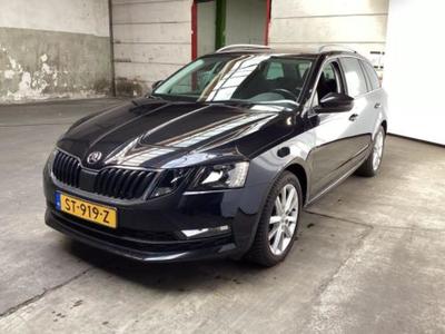 SKODA OCTAVIA COMBI 1.0 TSI Greentech Ambition Business