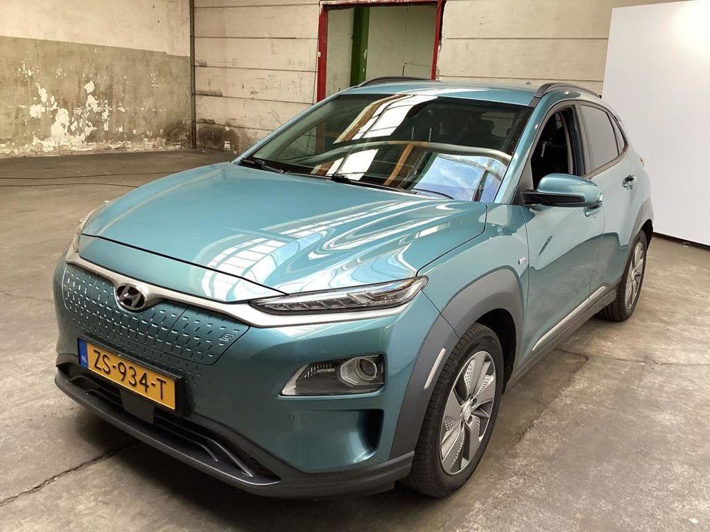 Hyundai Kona EV Premium 64 kWh