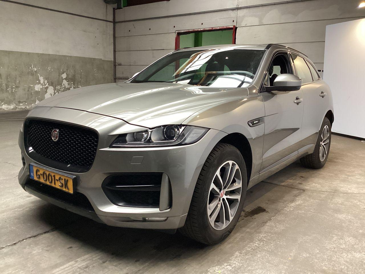 Jaguar F-Pace 2.0t AWD Pure