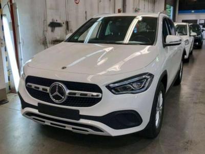 MERCEDES-BENZ GLA GLA 250 e DCT