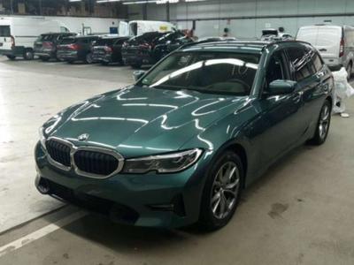 BMW 3ER REIHE 330e xDrive Touring Sport Line Automatic