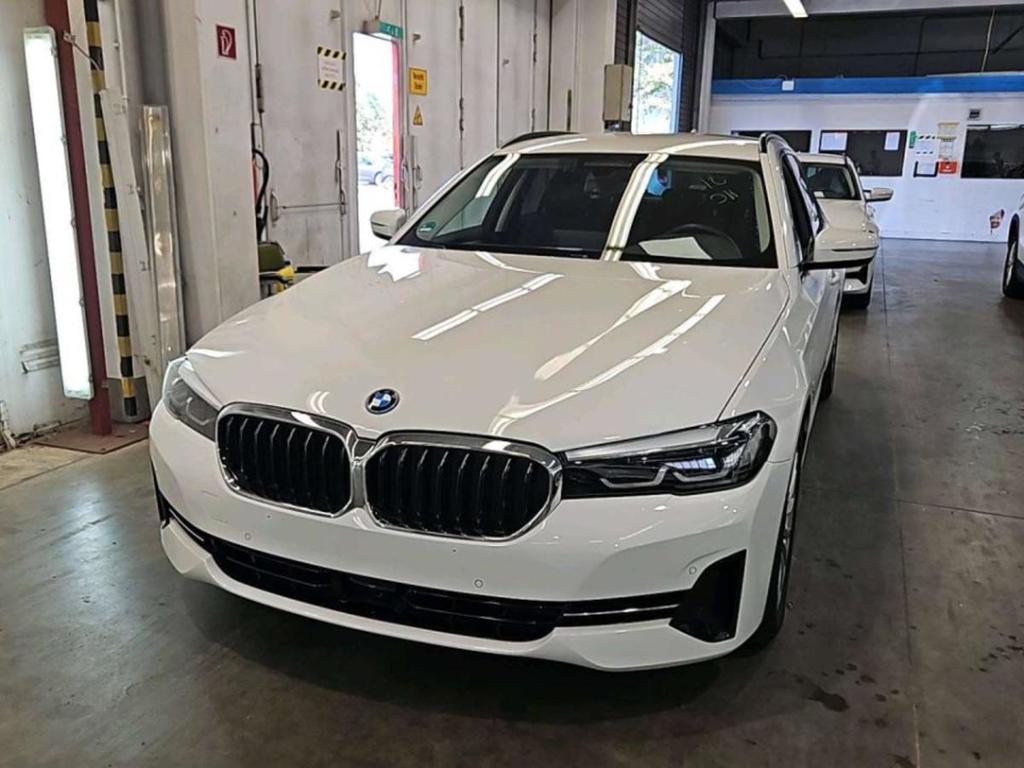 BMW 5ER REIHE 530e Touring A