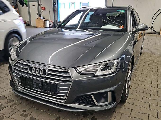 AUDI A4 45 TDI tiptronic sport quattro Avant