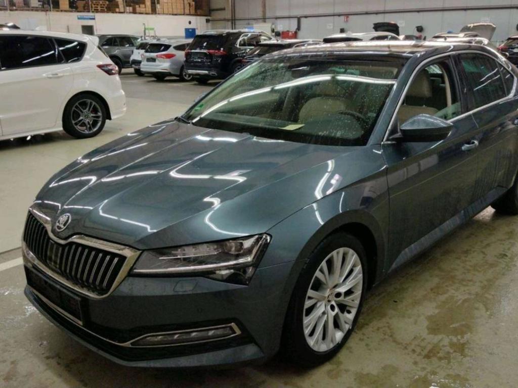 Skoda Superb 2.0 TDI SCR DSG PREMIUM EDITION