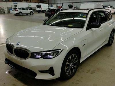 BMW 3er-Reihe 330e xDrive Touring Sport Line Automatic