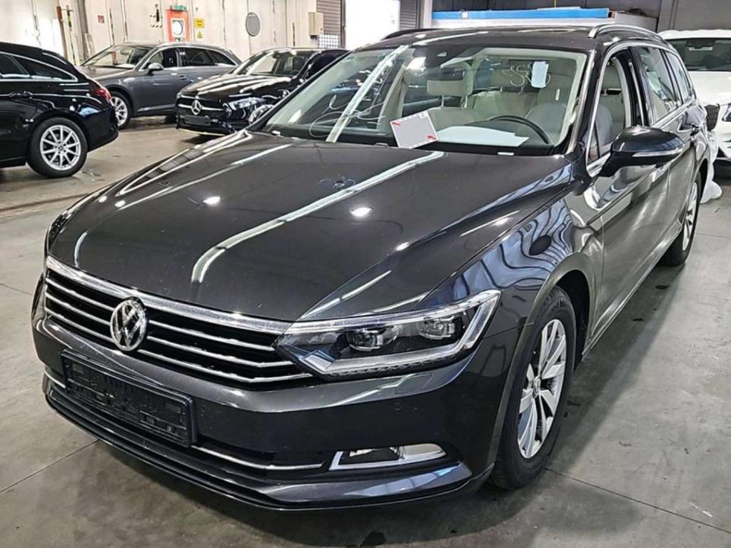 Volkswagen PASSAT 2.0 TDI SCR DSG Comfortline Variant