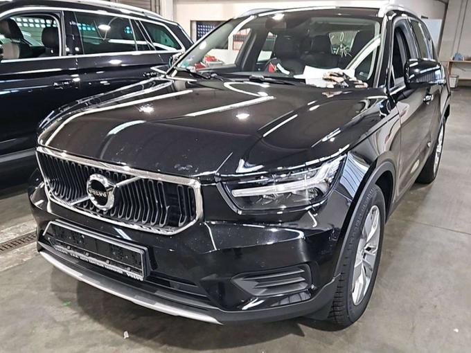 Volvo XC40 D3 Momentum Pro Geartronic