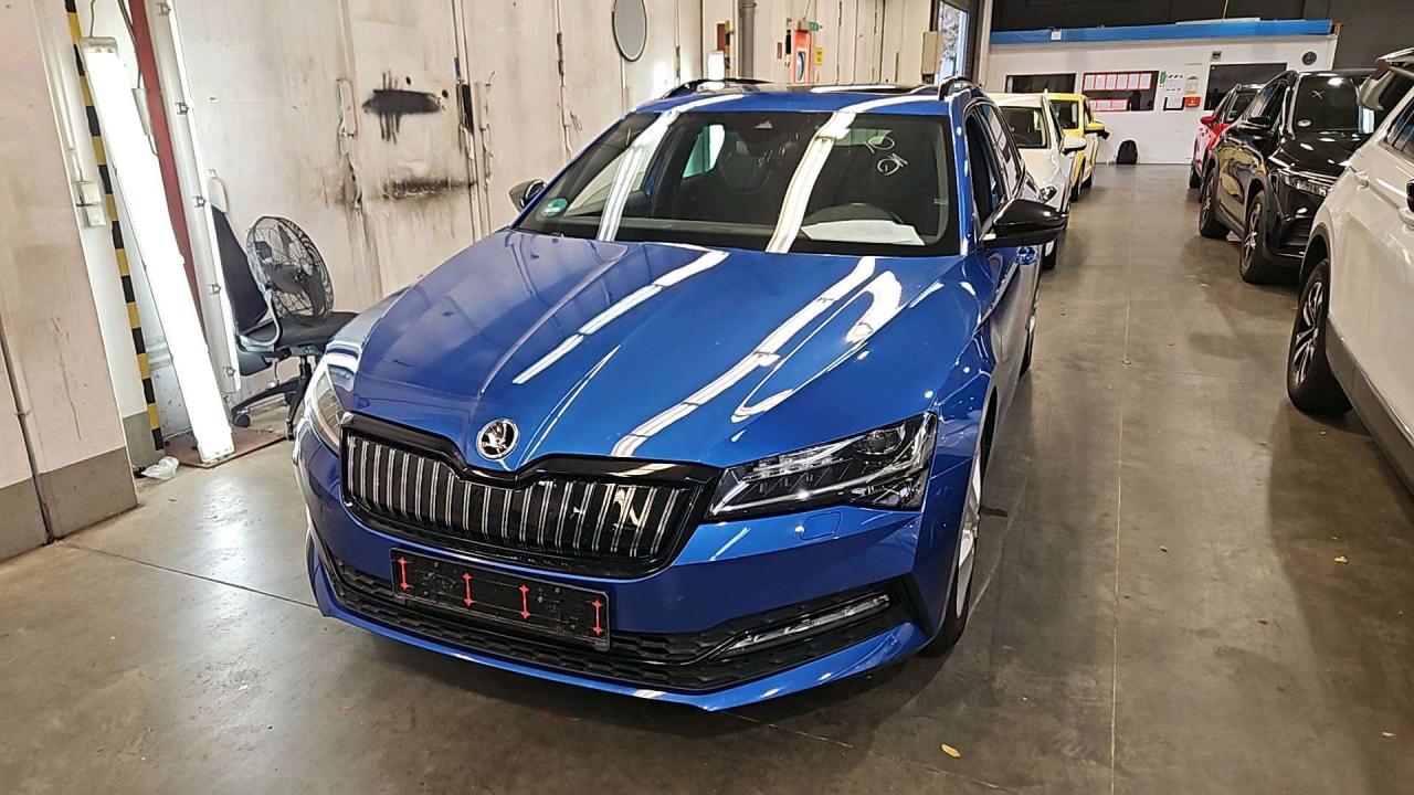 Skoda Superb 1.4 TSI iV DSG SPORTLINE COMBI