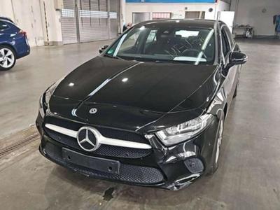 Mercedes-Benz A-Klasse A 180 d DCT