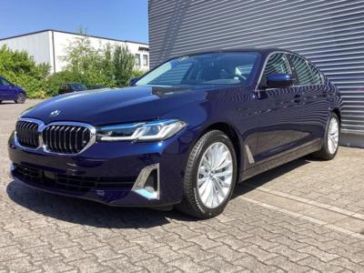 BMW 530d Limousine Luxury Line Navi Laserlicht AHK